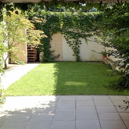 Apartment With Garden In City Center Krasków Exterior foto